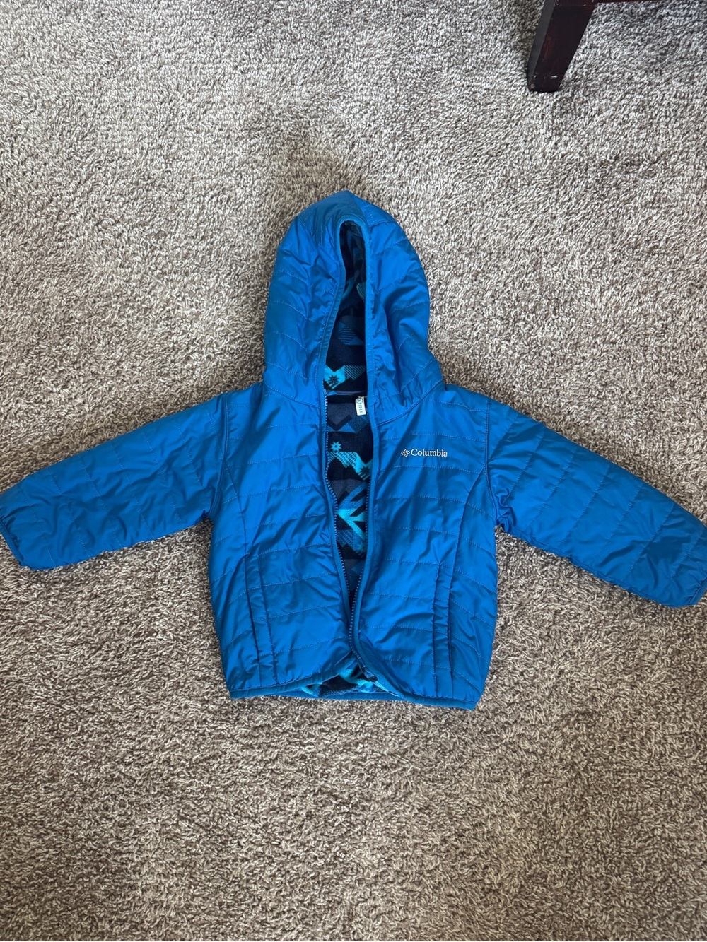 3T Columbia Boys winter coat- reversible